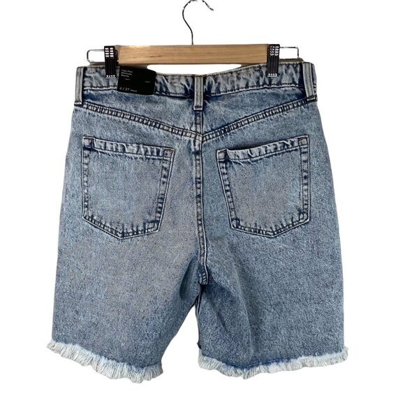 Wild Fable NWT Jean Shorts Blue High Rise Bermuda Raw Hem High Rise Size 4 - Picture 6 of 9